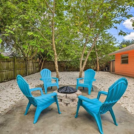 Boho-Chic Sarasota Hideaway Yard And Fire Pit! Villa Exterior photo